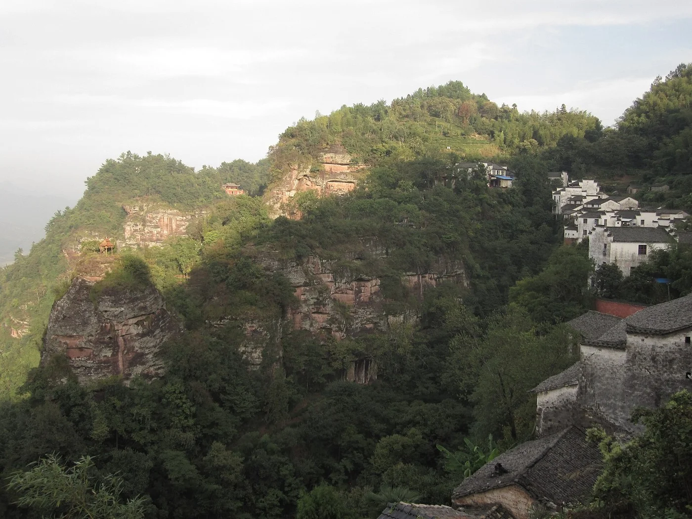 齐云山山岳全景
